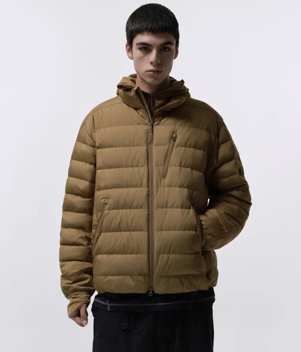 무신사 스탠다드 무탠다드 시티 레저 경량패딩 L 새상품