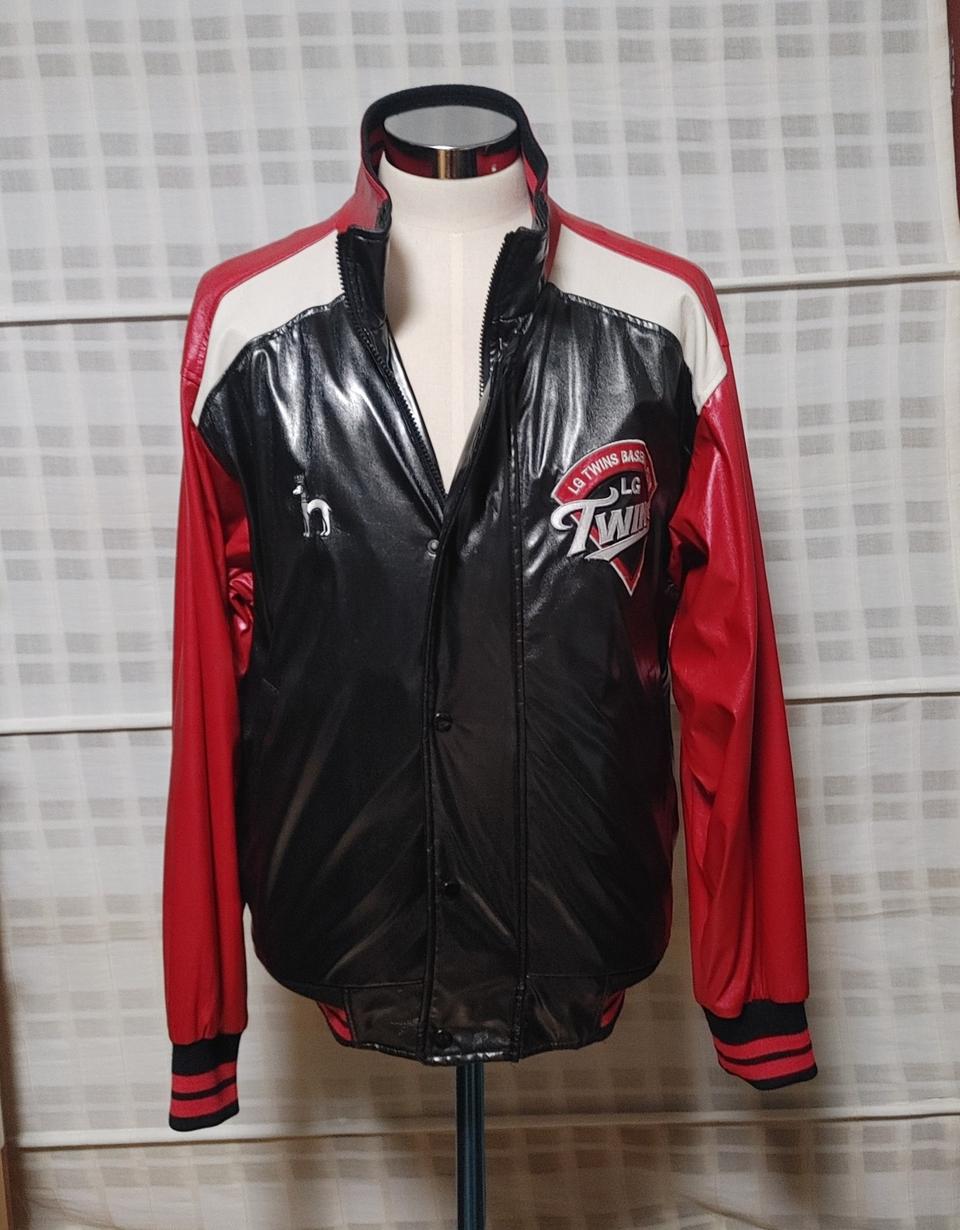 (HAZZYS) LG 트윈스 유광점퍼 100