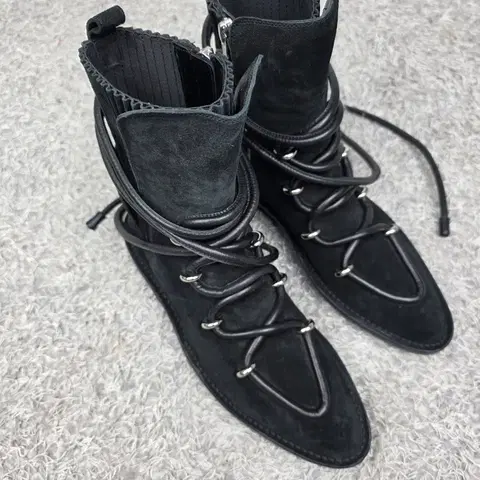 정품] 발렌시아가 블랙 스웨이드 레이스업 부츠EU39/ 250~255