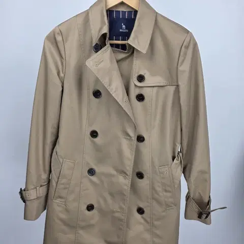 헤지스 여성 트렌치 코트 90-165/ 상태 좋음