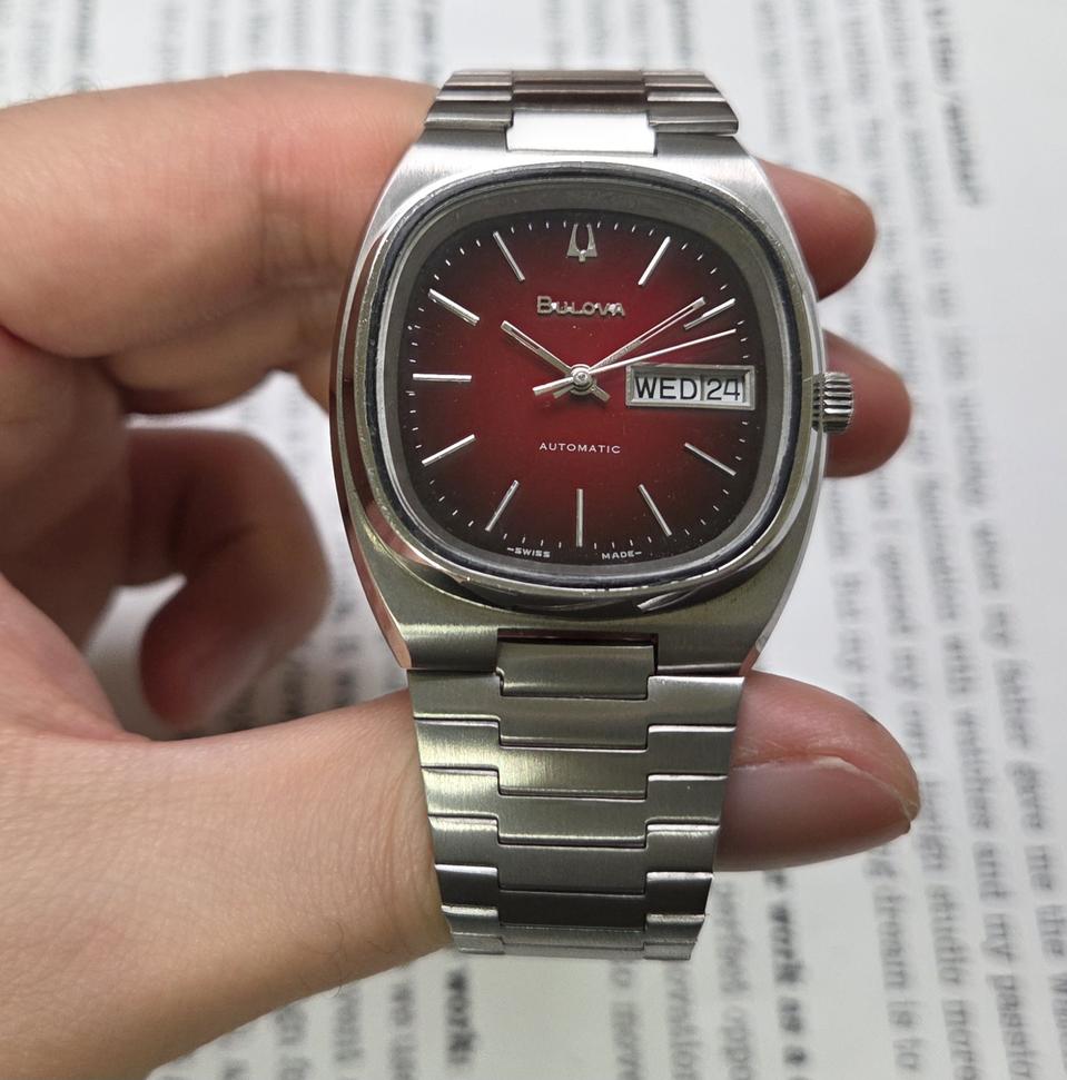 빈티지 부로바 테레비 데이데이트 투톤 레드버건디 뻐뻐시 브슬 ver.