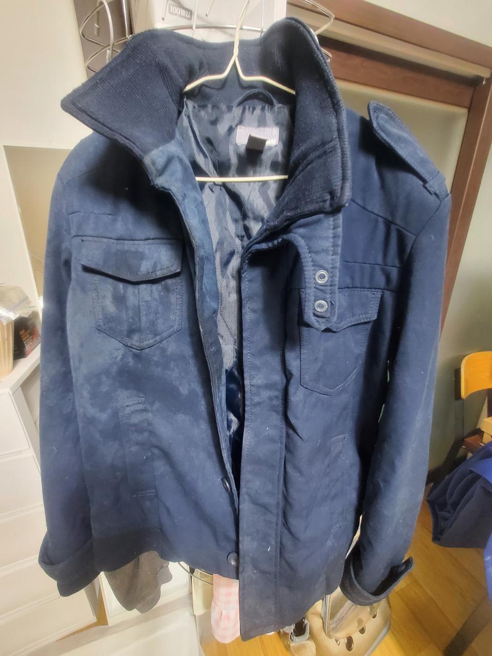 H&M 남성 자켓입니다-  네이비 95사이즈