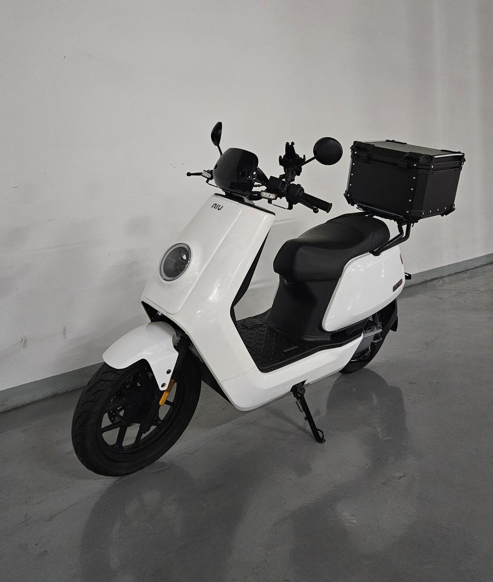 전기 스쿠터 니우 엔프로 판매합니다