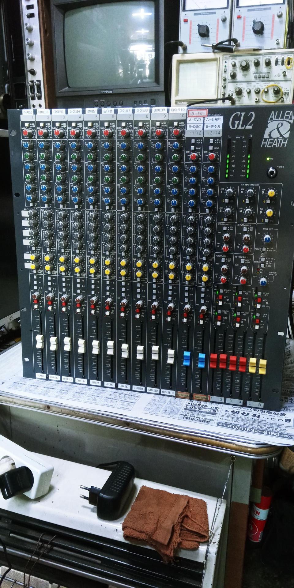 ALLEN&HEATH ..GL2..영국 믹서...
