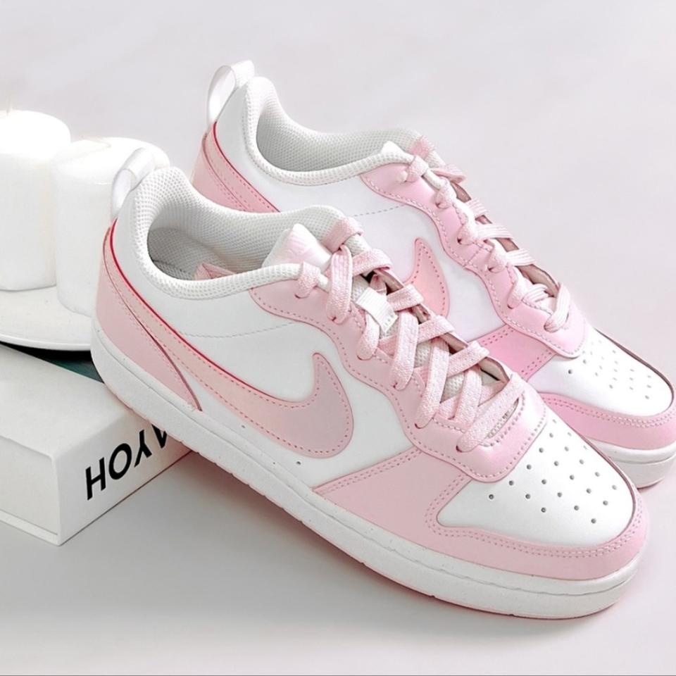 나이키코트버로우핑크(240)