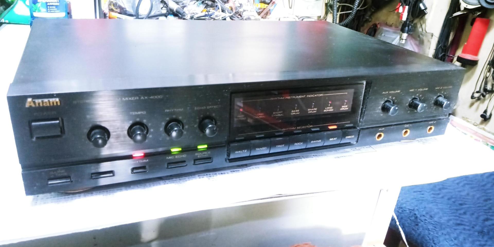 Anam AX-4000..마이크, 에코, 리듬 박스..
