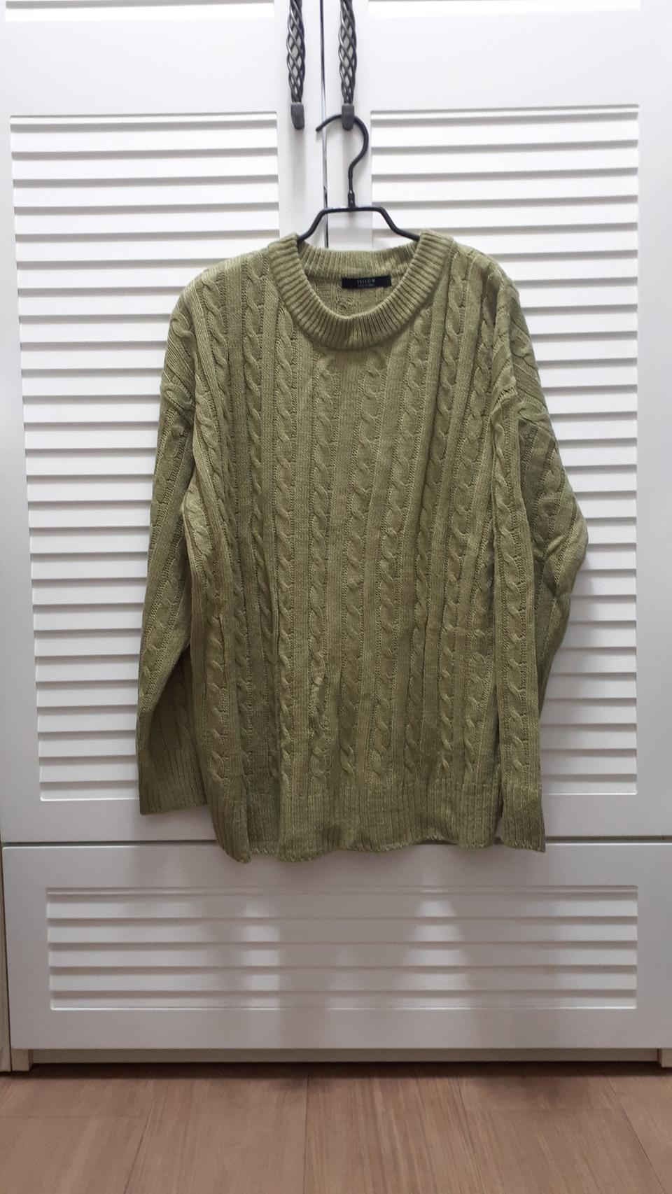 연카키 꽈베기 니트티