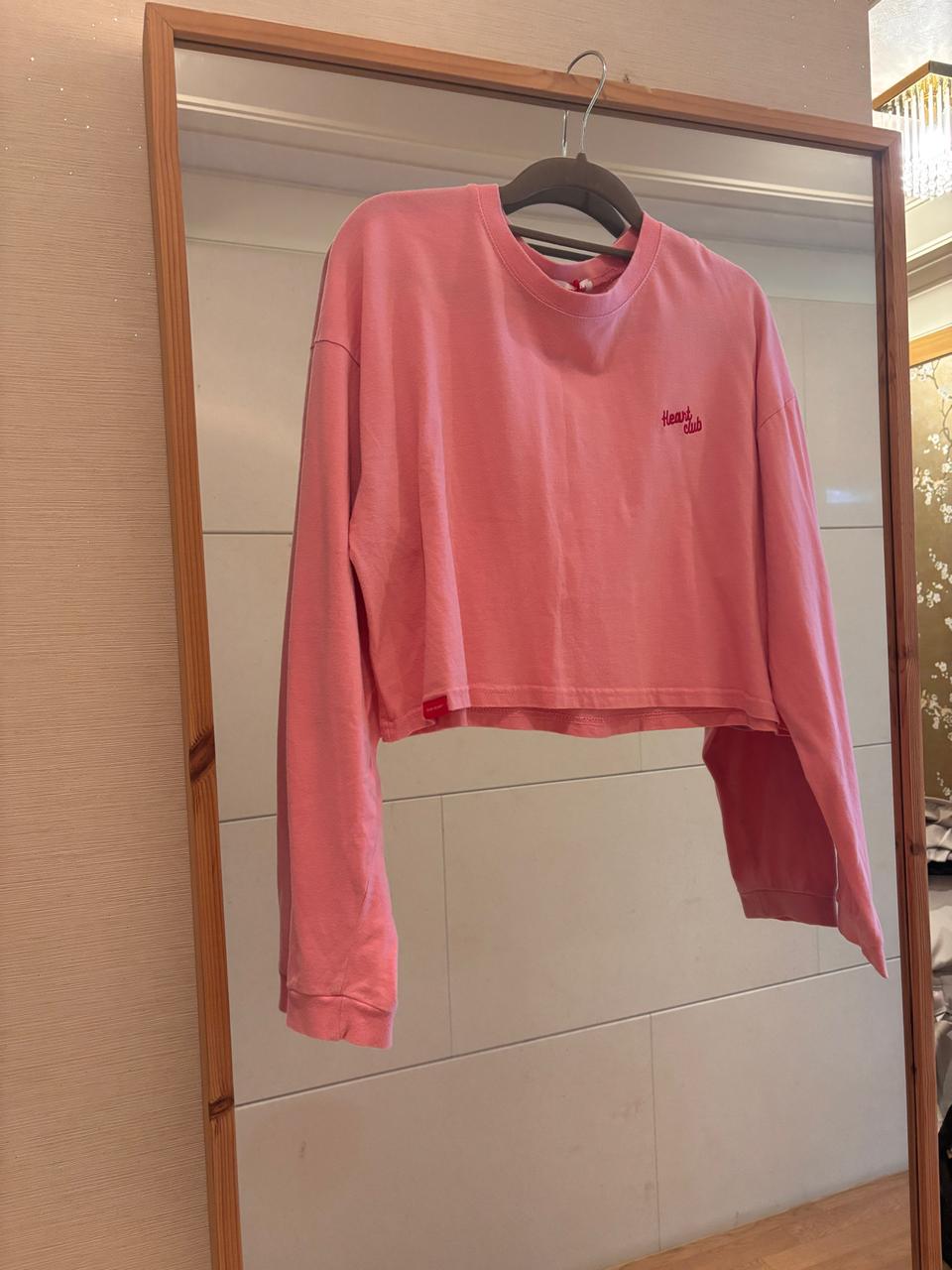 핑크크롭맨투맨