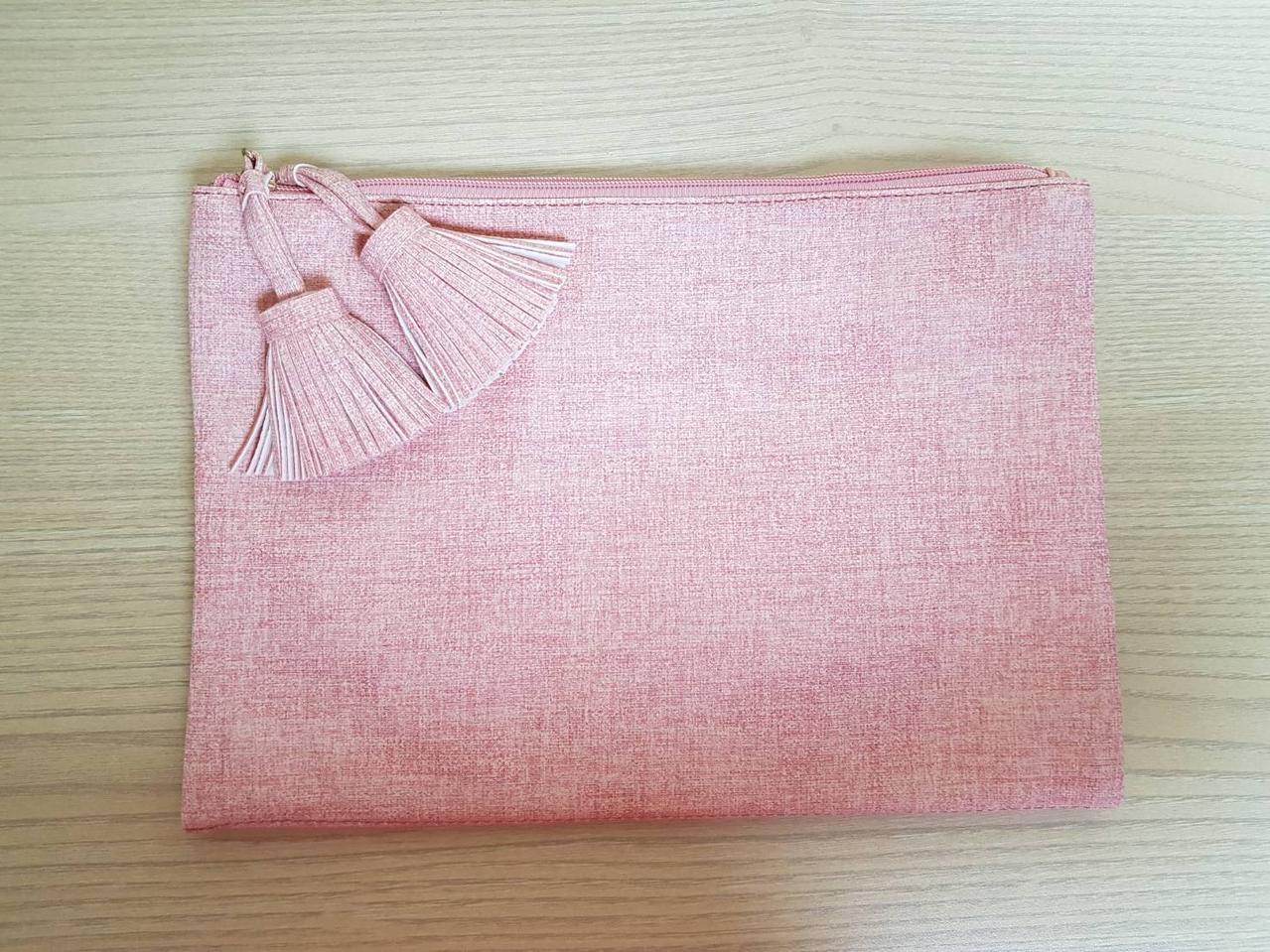 테슬장식 PU 클러치백 새상품(페브릭아님)