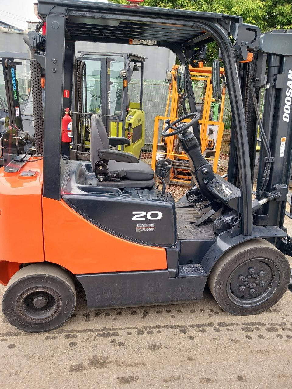 두산디젤지게차2톤