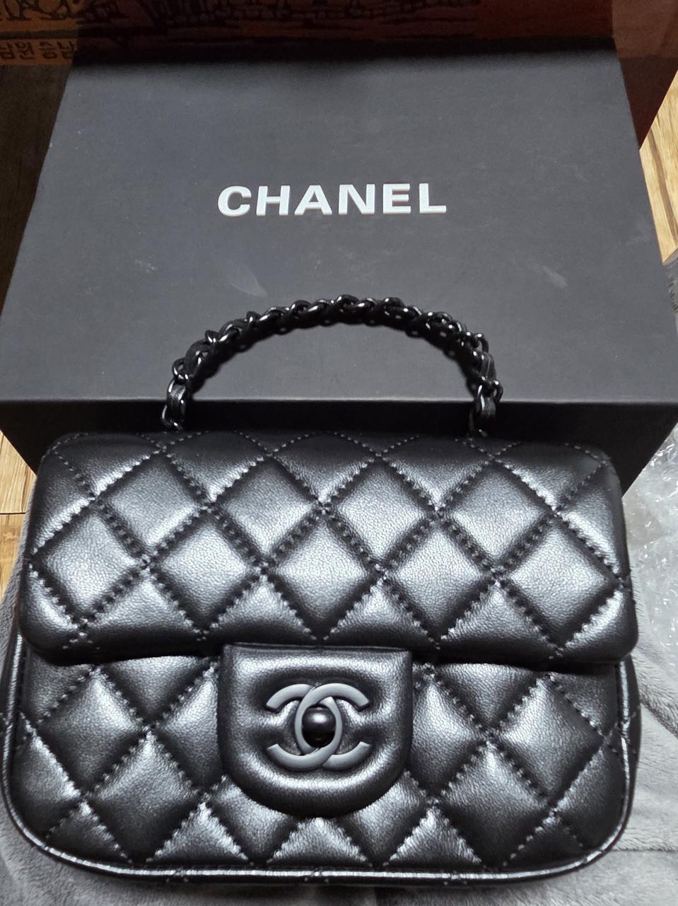 샤넬 올블랙 흑장 미니 크로스백