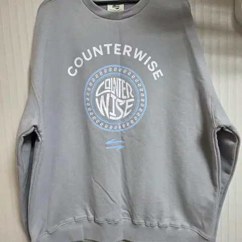 새상품 무신사 카운터와이즈 맨투맨 L