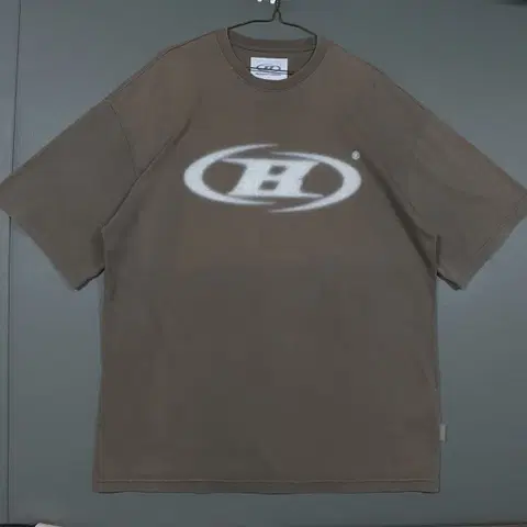 실측 XL 본투윈 블러 B 빅로고 오버핏 반팔 티셔츠 카키 브라운 1