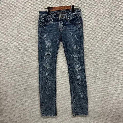 버커루 스트릿 Y2K 찢청 스키니 데님 청바지 26인치 A00516