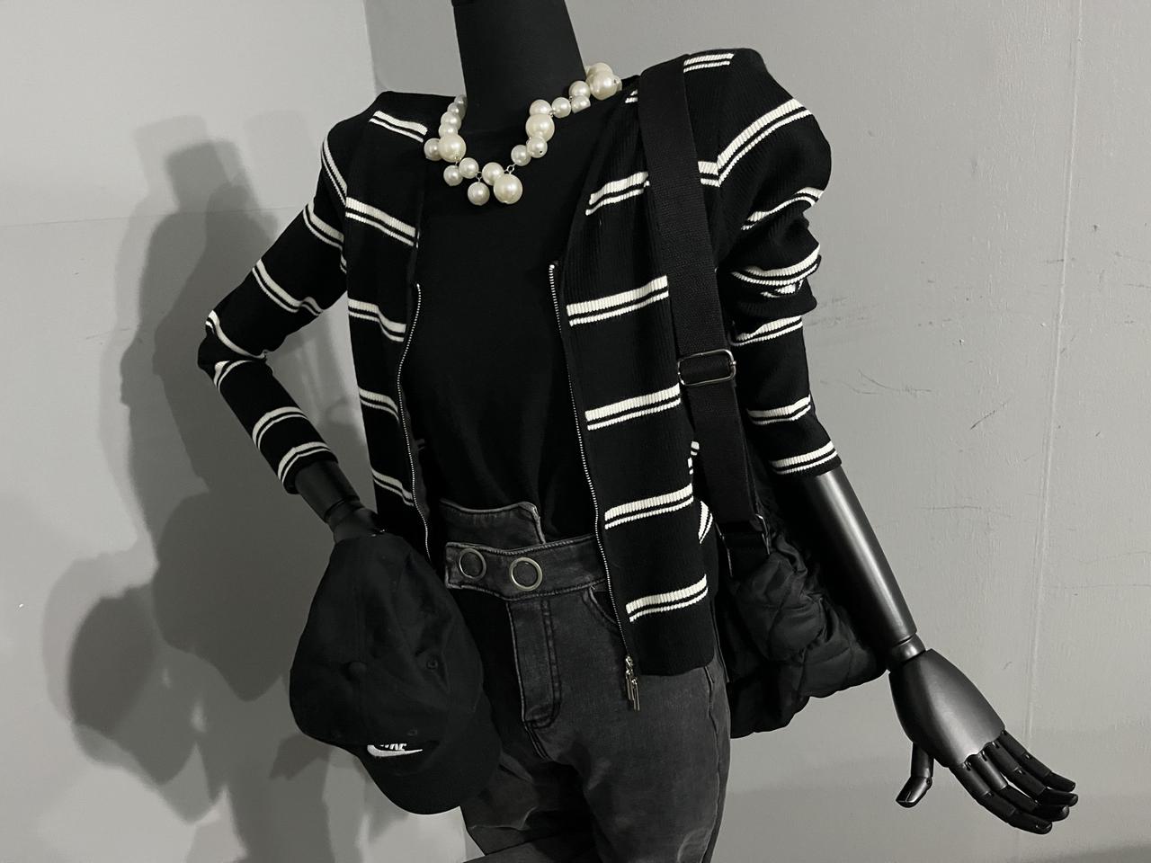 이중레이어드니트/가디건콤비니트