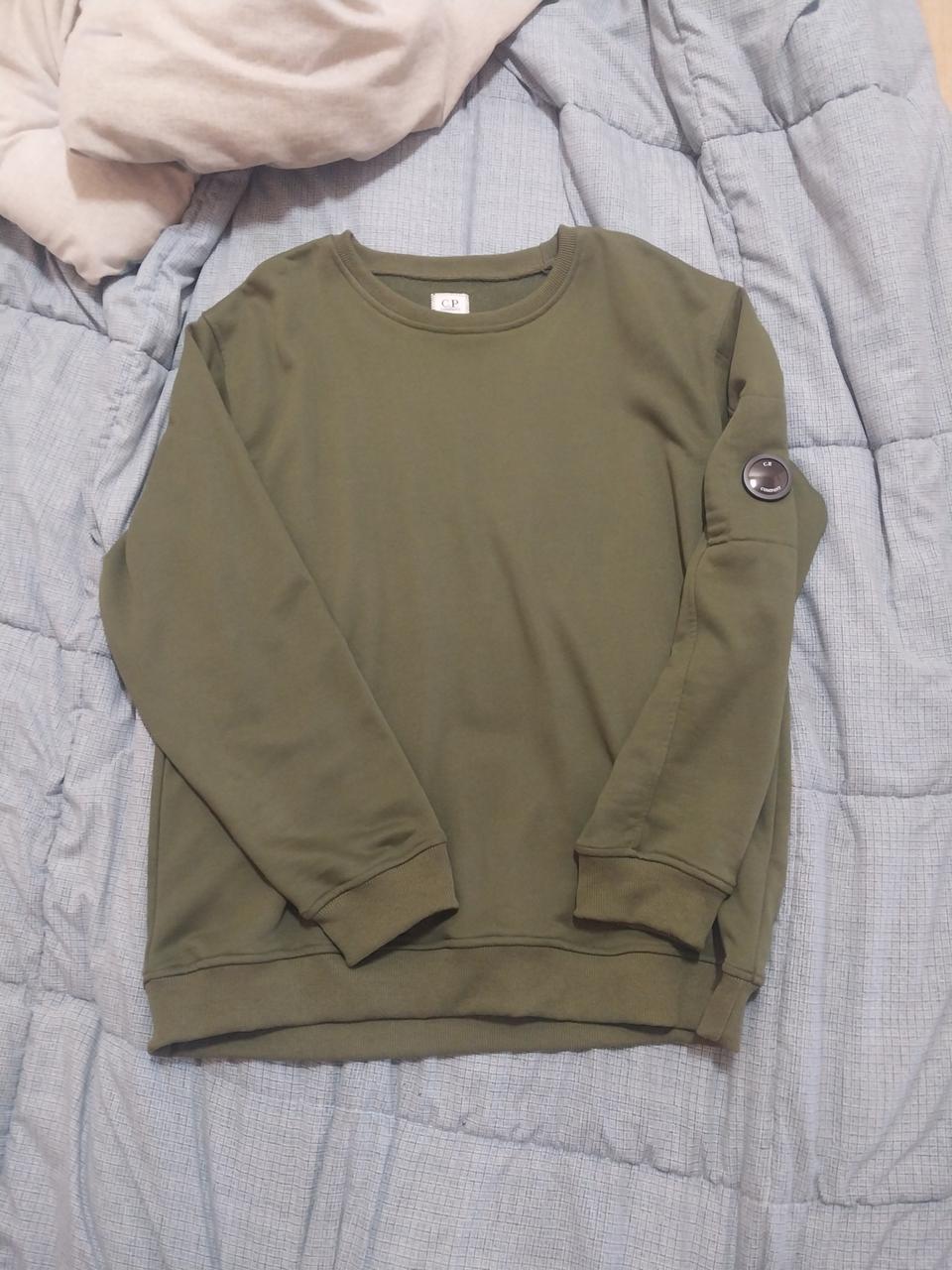 CP컴퍼니 맨투맨 105사이즈