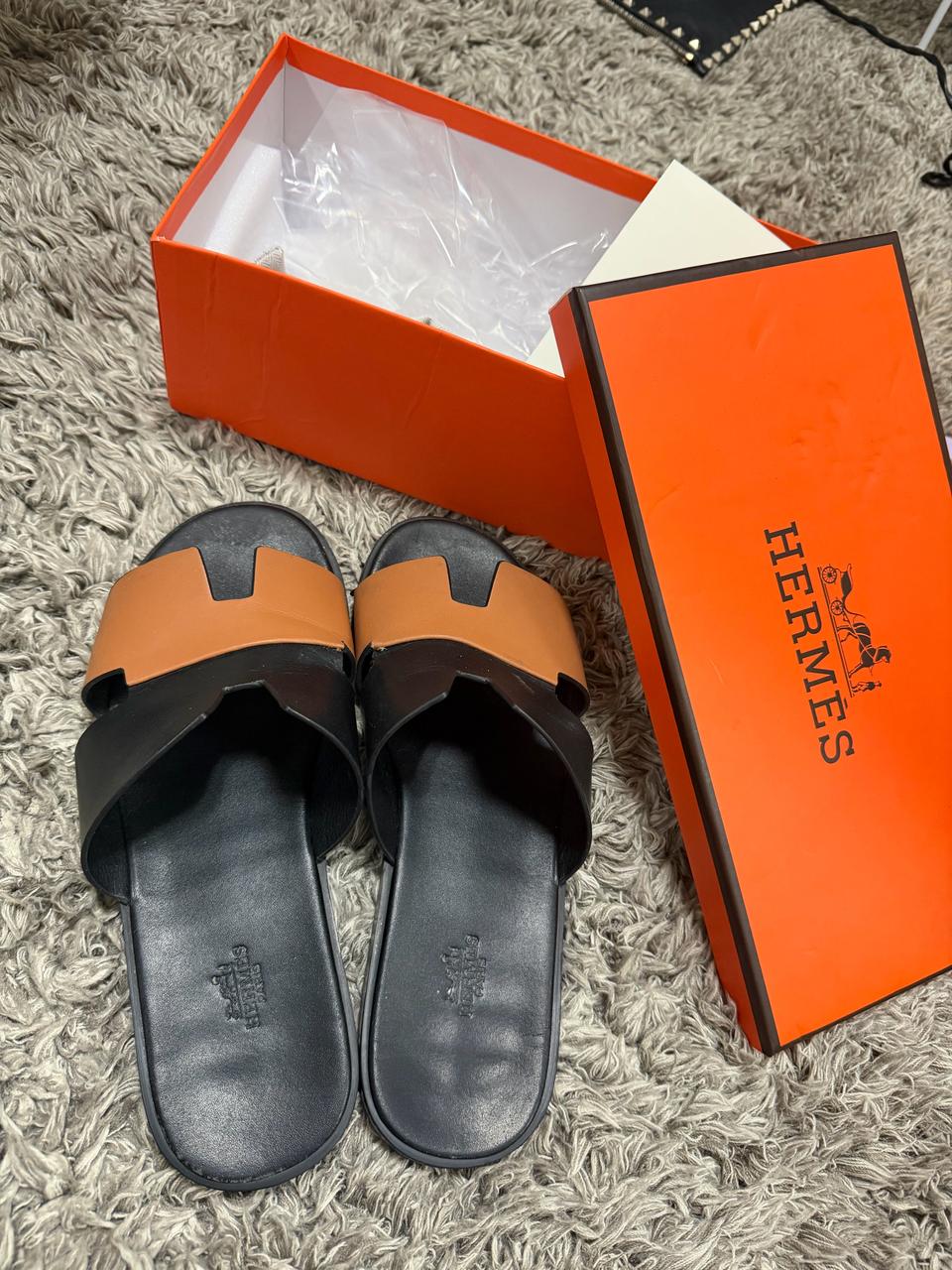 에르메스 슬리퍼