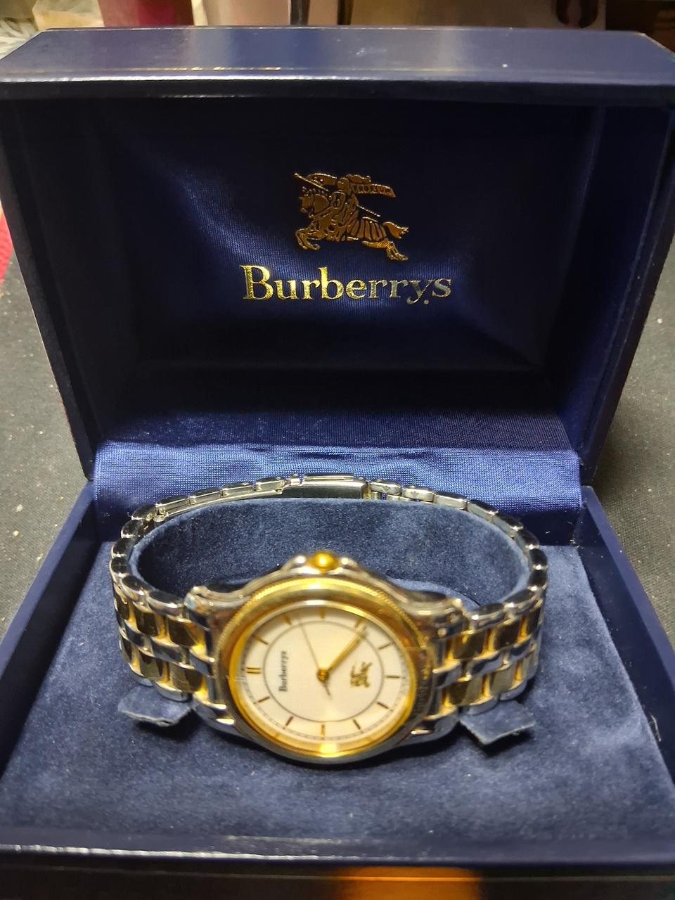 버버리 BURBERRYS 32mm남녀공용 골드콤비 쿼츠 NO970756