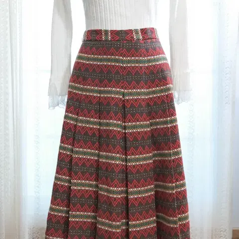 [빈티지] 노르딕 롱 플리츠 스커트