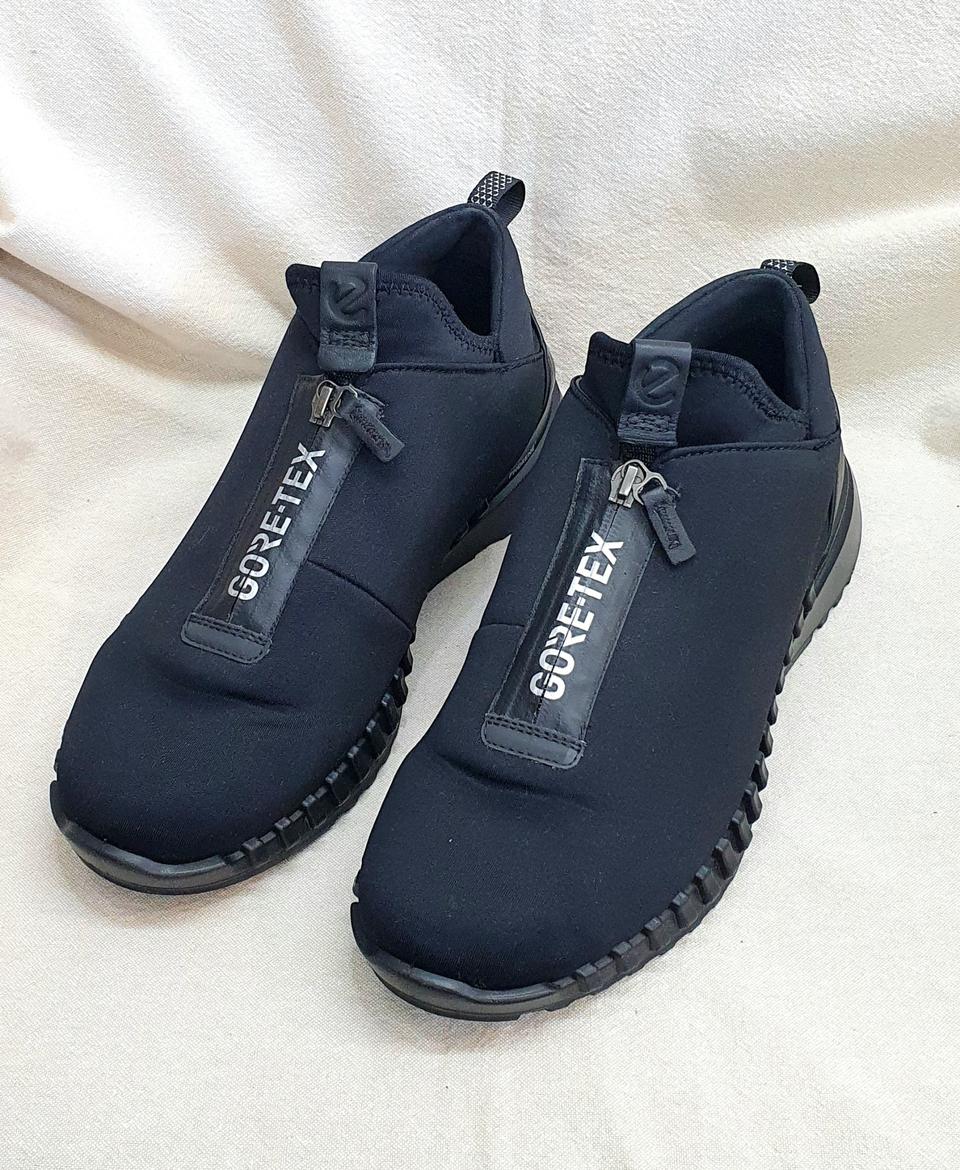 ecco 에코 남성 집플래스 고어텍스 44