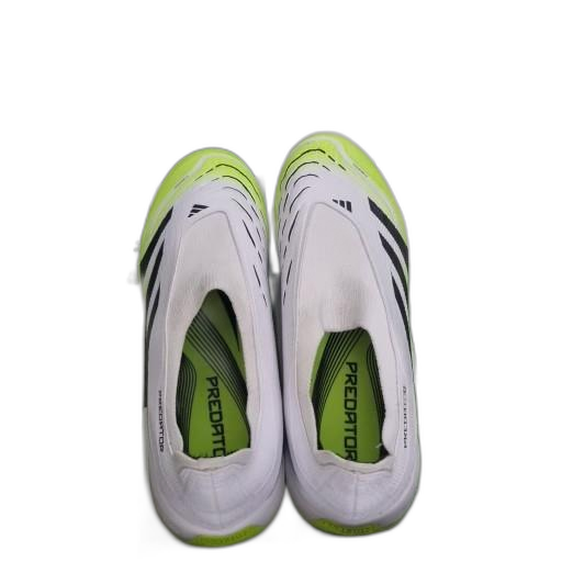 아디다스 프레데터 풋살화