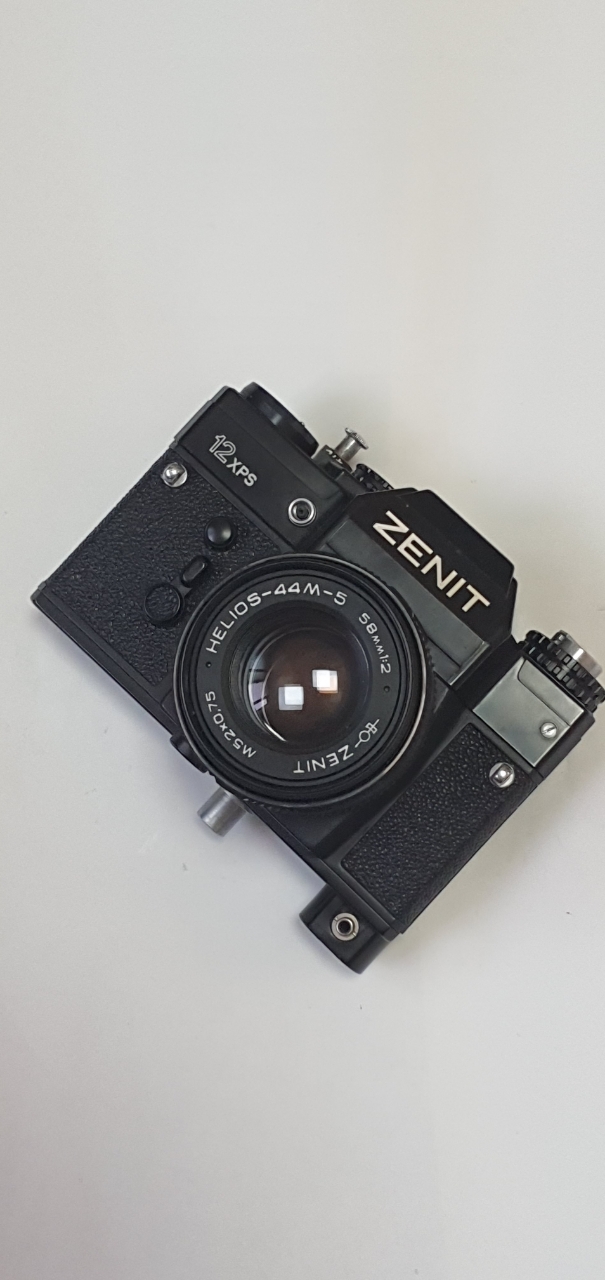 ZENIT 12XPS 필름 카메라.정상  상태A급