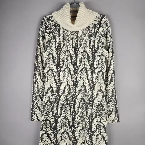 [무료배송]비키 90 여성 터틀넥 니트 프린팅 미니 원피스