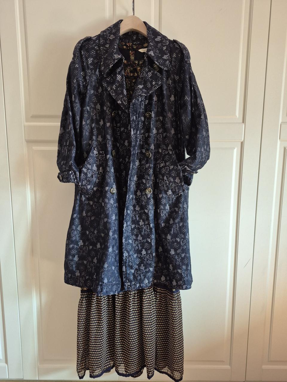 써스데이아일랜드 롱원피스,레이스트렌치