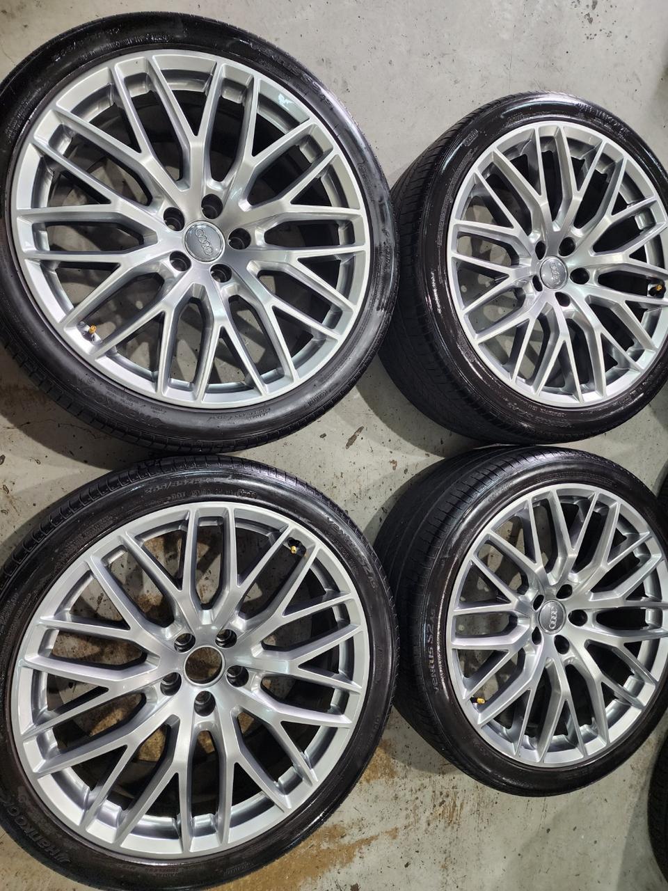 (판매) 아우디a8 메쉬 20인치 휠타이어 판매합니다