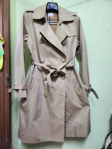 버버리트렌치코트55~66(반가슴49)상태최상 택포13만
