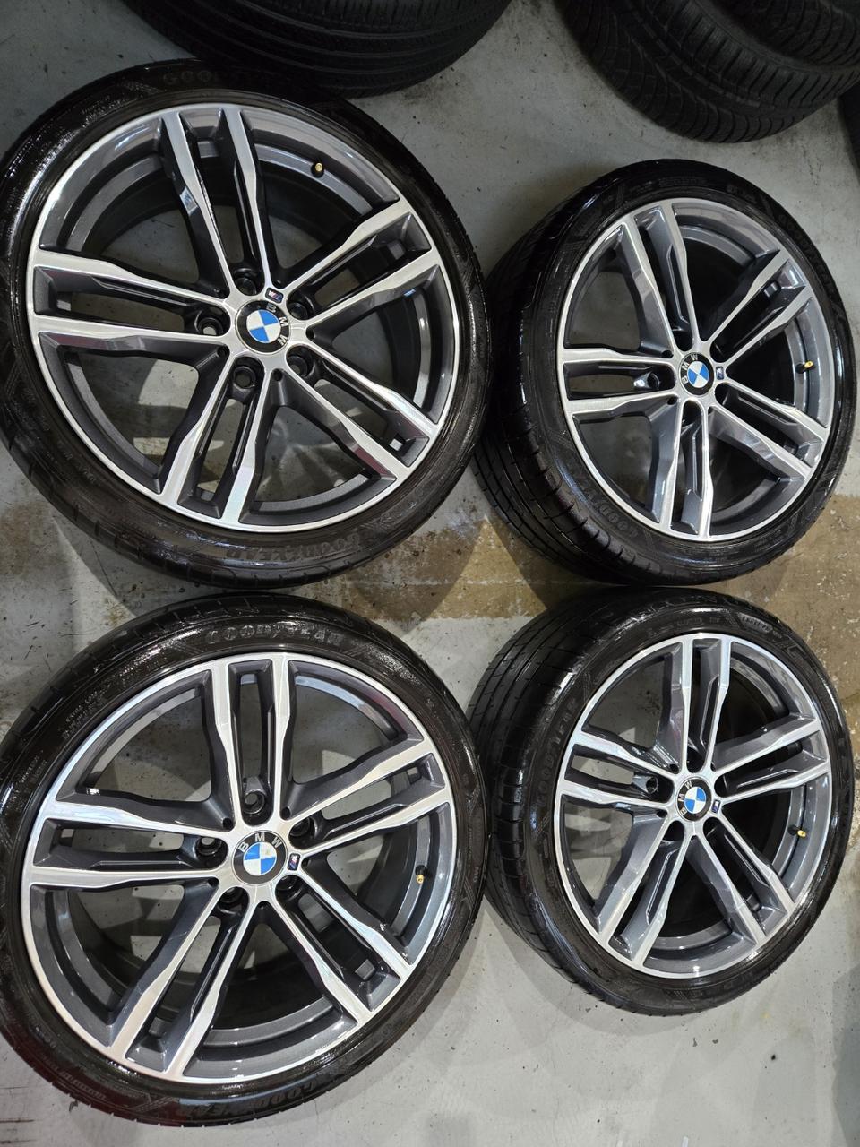 (판매) bmw3,4시리즈 704m 19인치 휠타이어 판매합니다