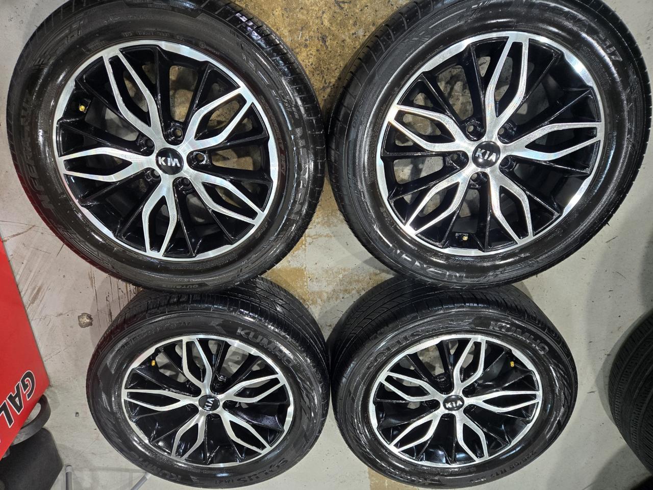 (판매) k5 dl3 17인치 휠타이어 판매합니다