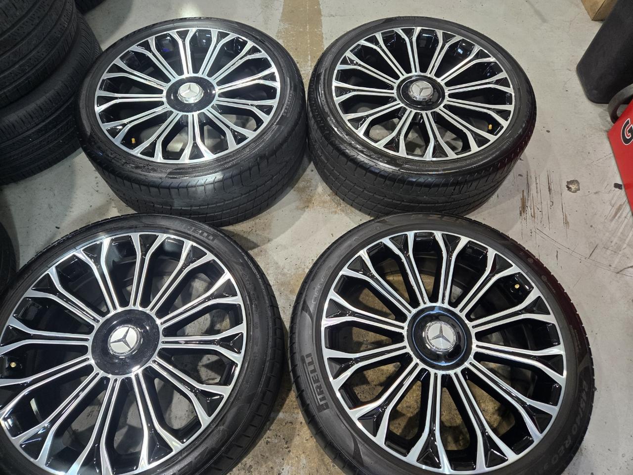 (판매) 벤츠s560 롱바디 마이바흐 20인치 휠타이어 판매합니다