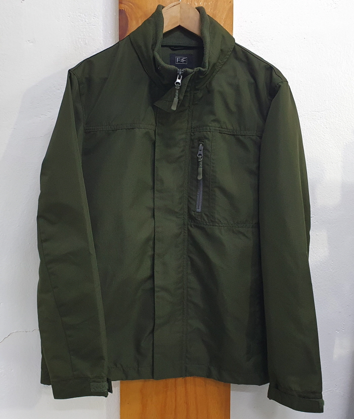F2F 카키색 아웃도어 점퍼(100)