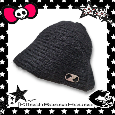 we11done 웰던 메탈 로고 니트 버킷햇 모자