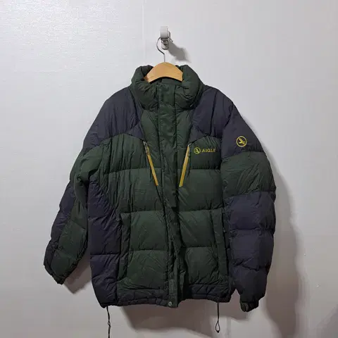 에이글 남성 거위털 패딩 점퍼 100