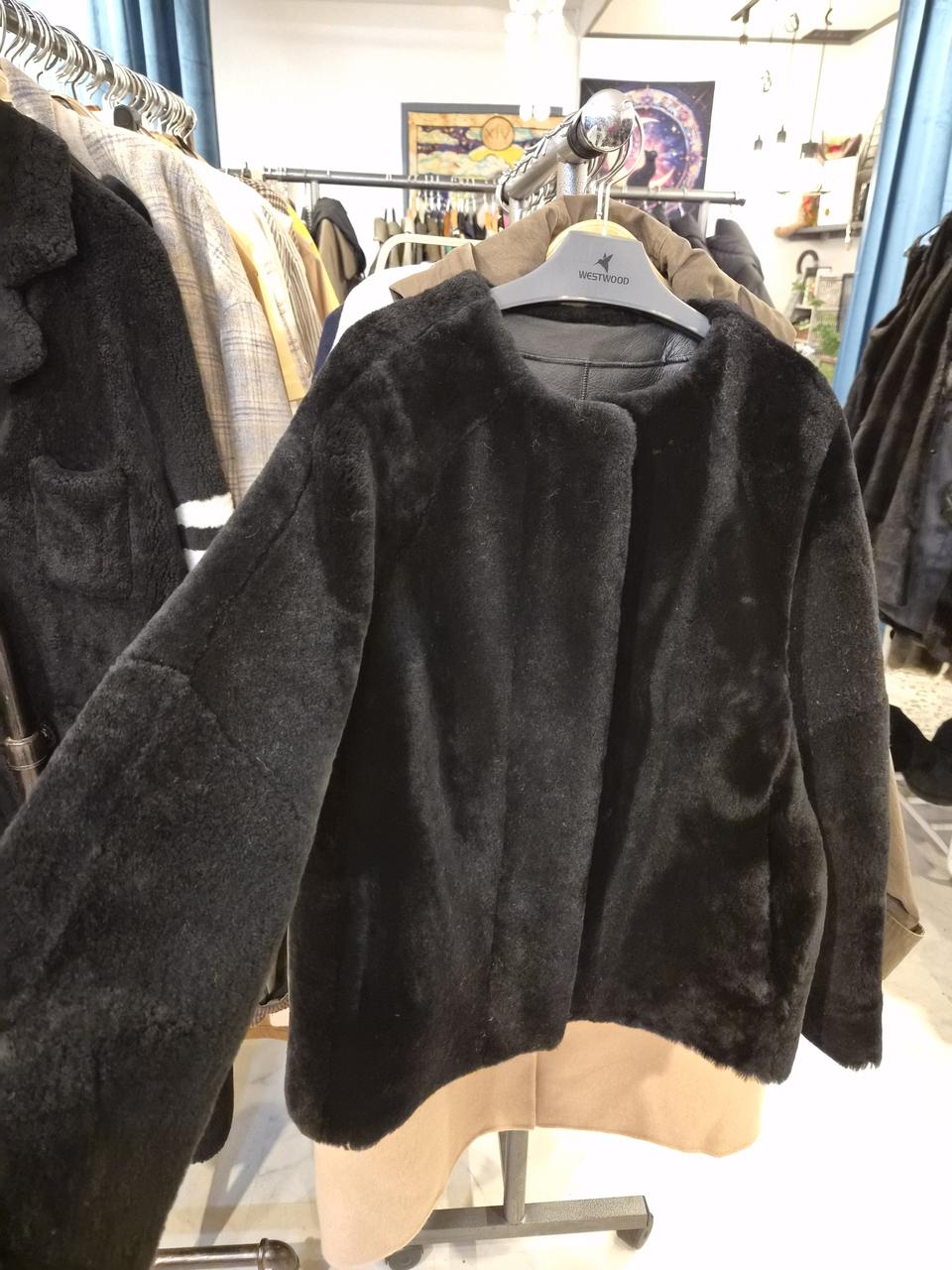 라씨엔토 리버시블 무스탕