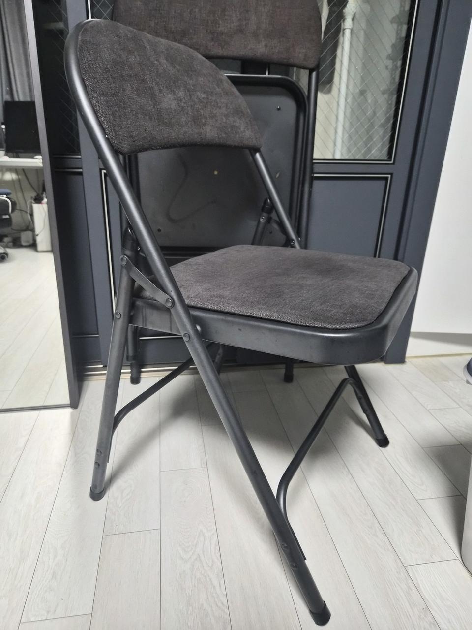 마켓비 접이식 의자 쿠션 등받이 간이의자