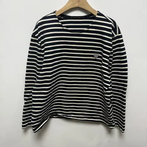 (101) 게스 스트라이프 롱 슬리브