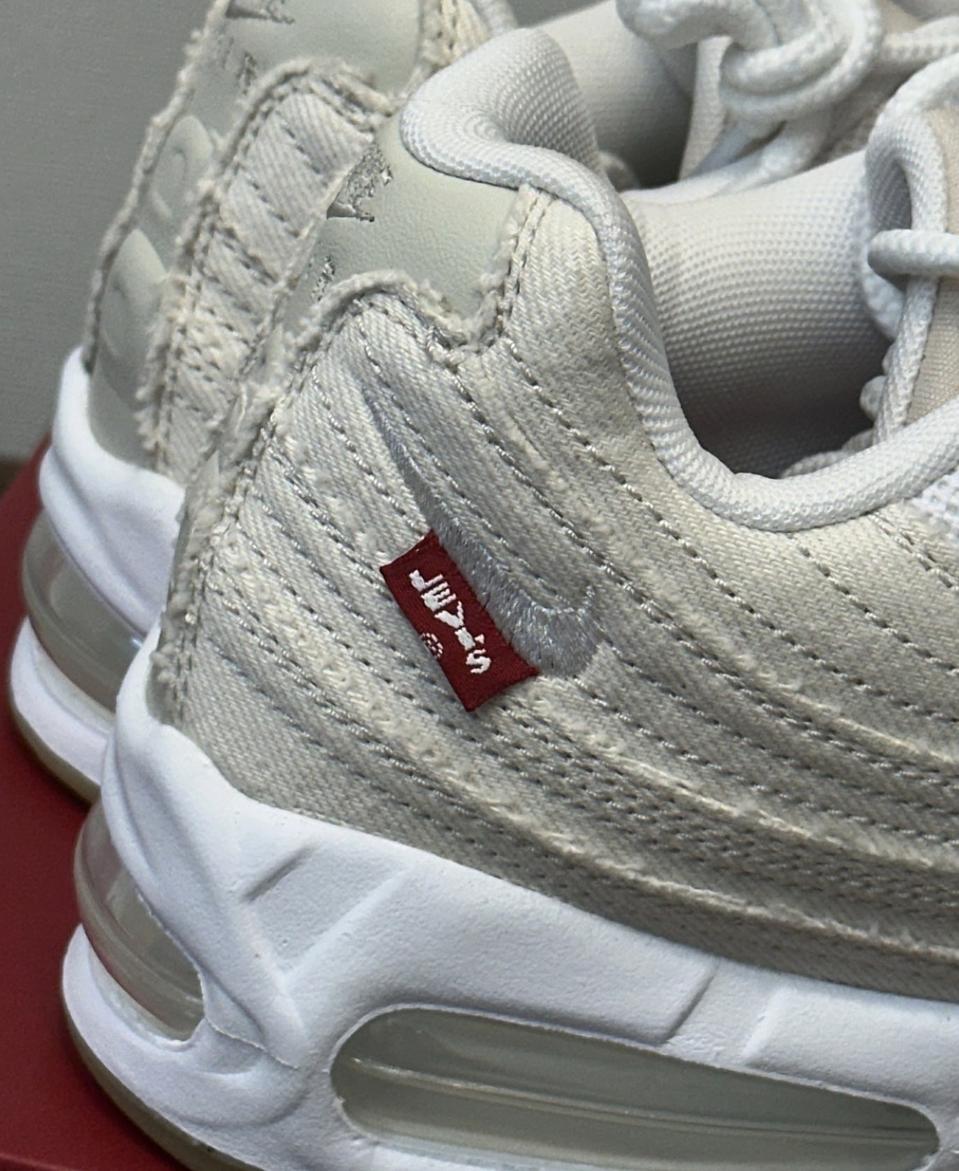 리바이스 에어맥스 95 275