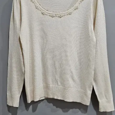 [ 1+1 ] La scene privee ) 아이보리 비즈 니트 M