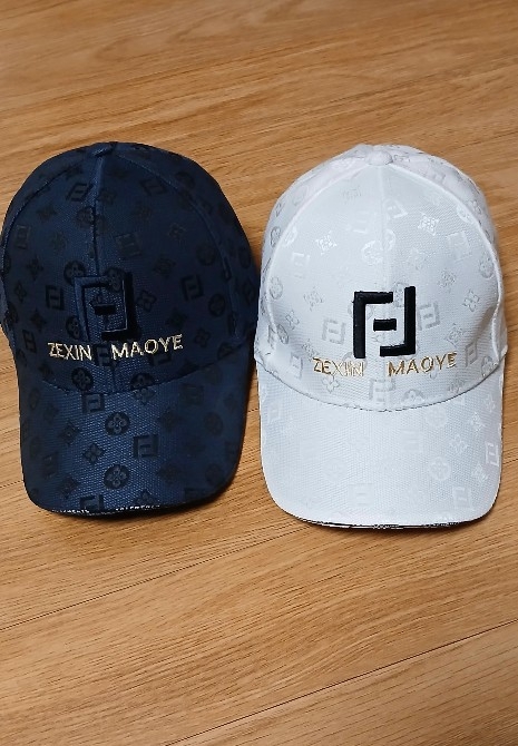 ZEXIN MAOYE 로고 패턴 모자 2개(남여공용)