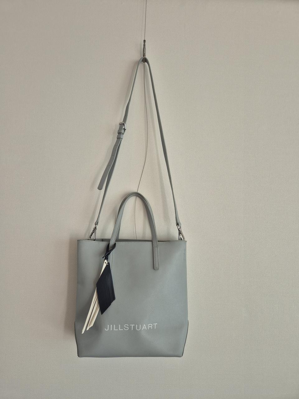 질스튜어트 미디움 토트백 회색