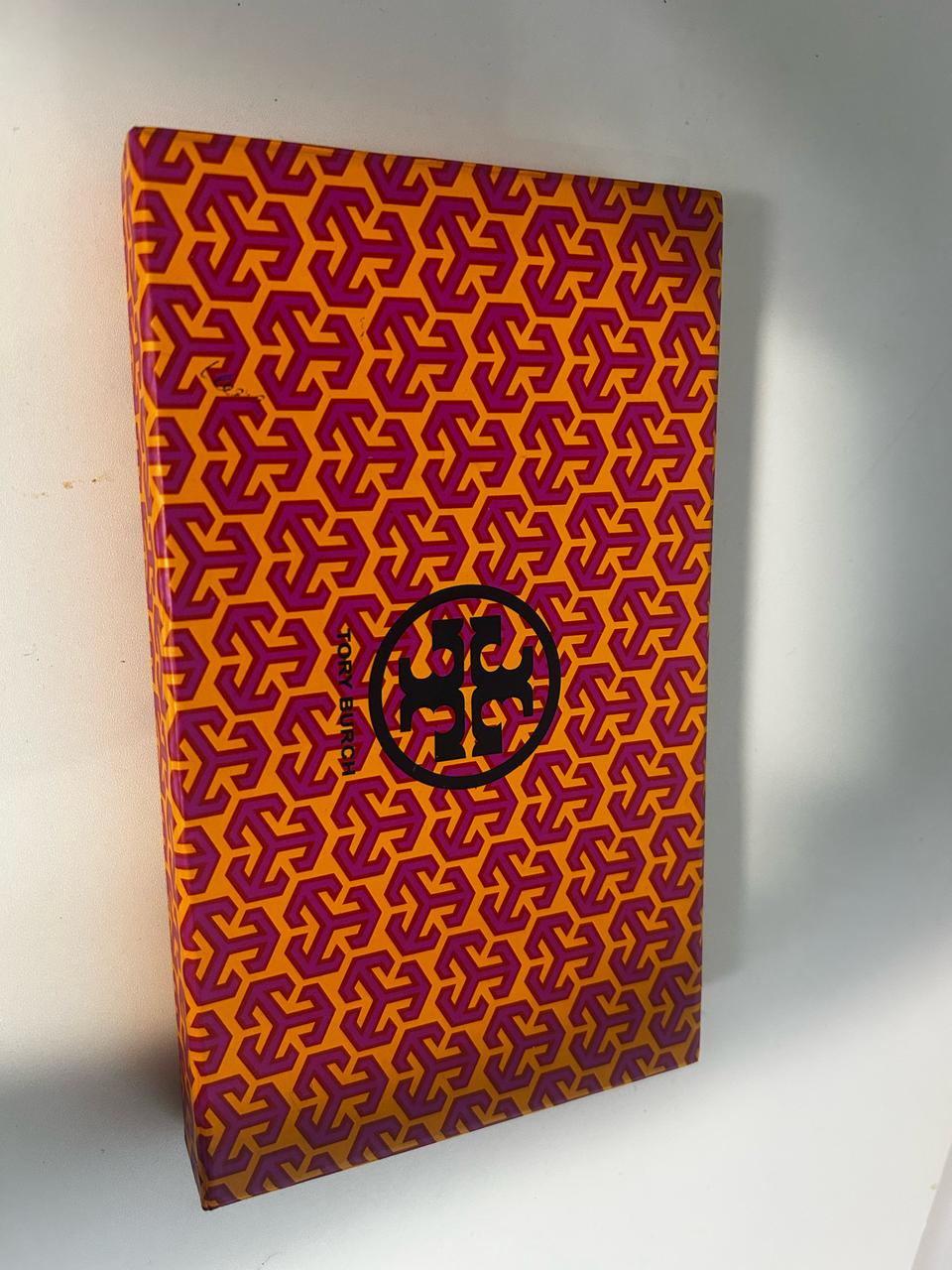 토리버치 TORI BURCH 박스 판매합니다.