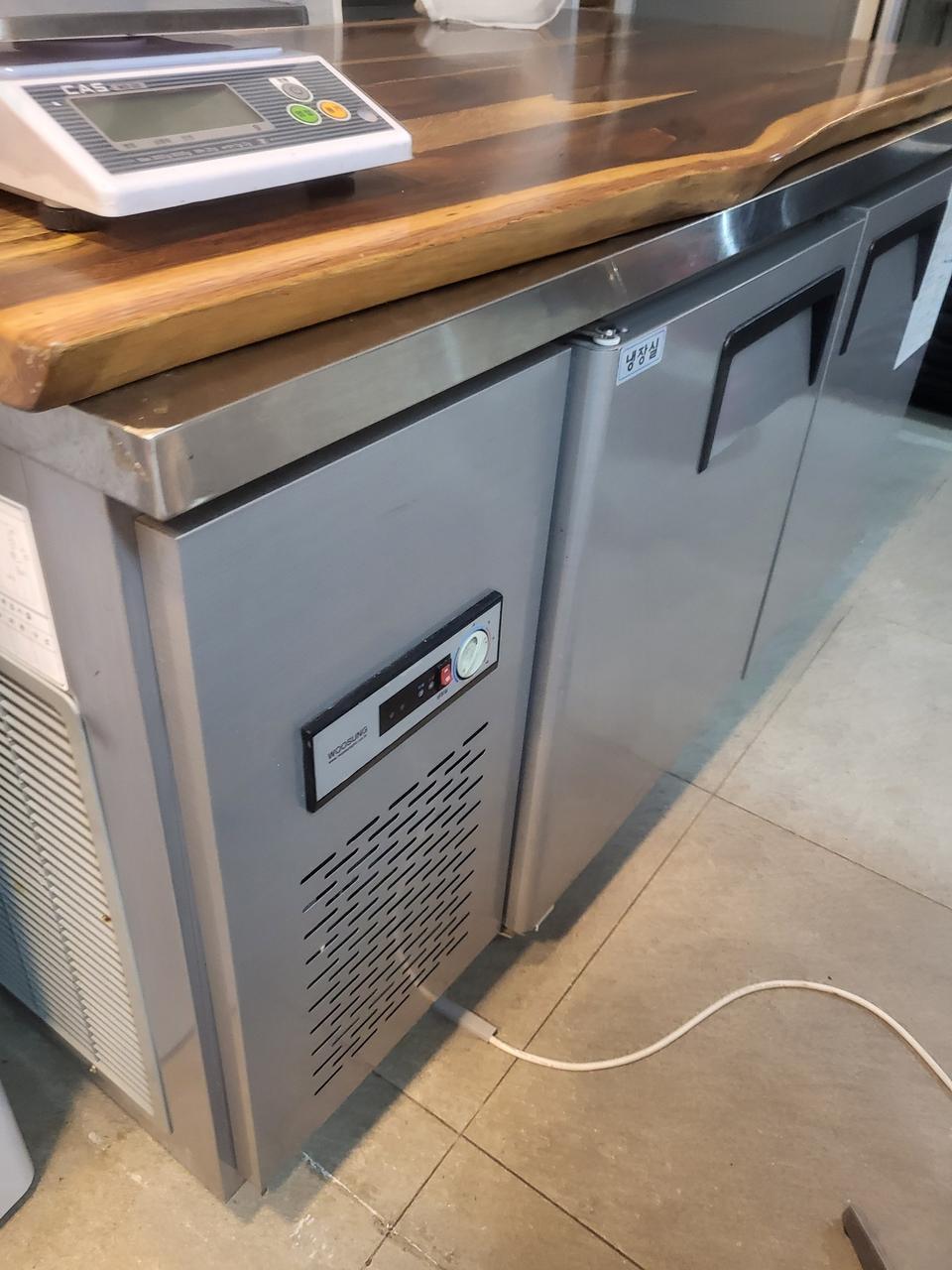 우성 테이블 냉장고 1500