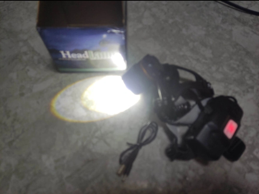 헤드 랜턴 배터리 포함