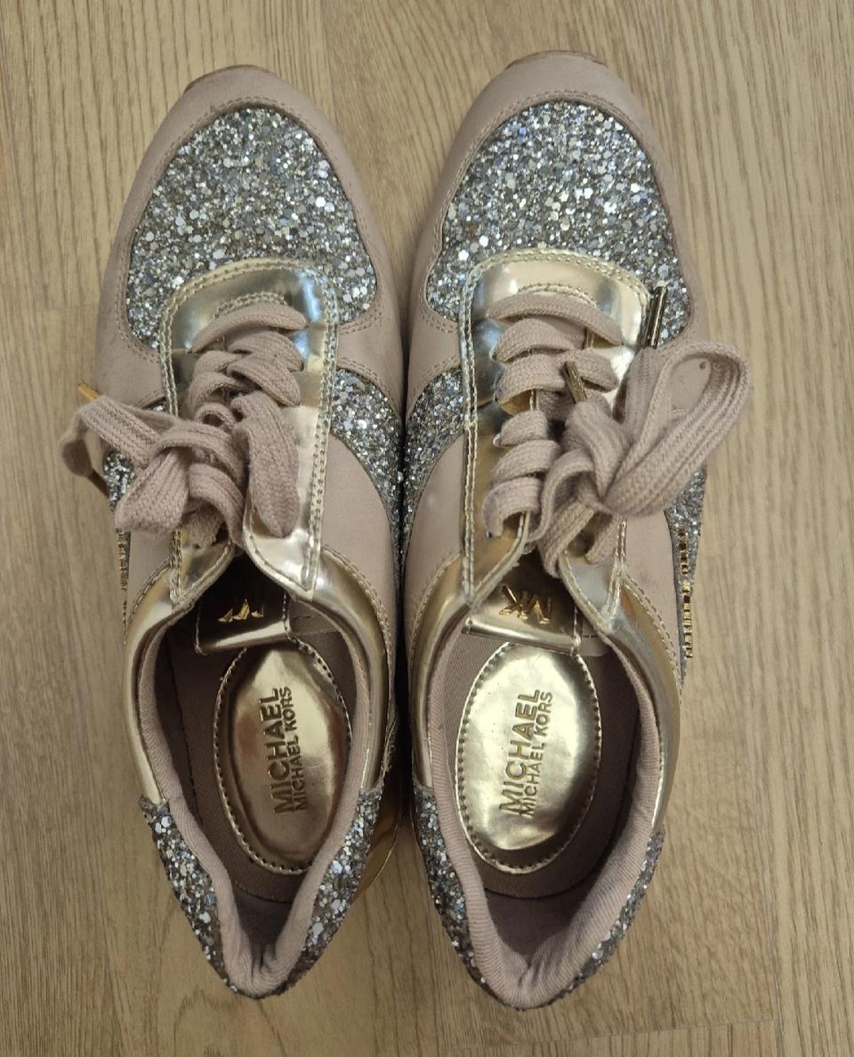 마이클 코어스 글리터 스니커즈 235,240