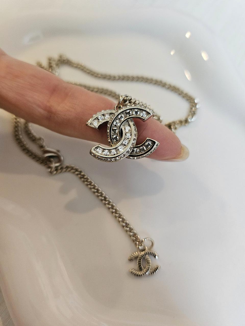 샤넬 업사이클링 올큐빅 목걸이