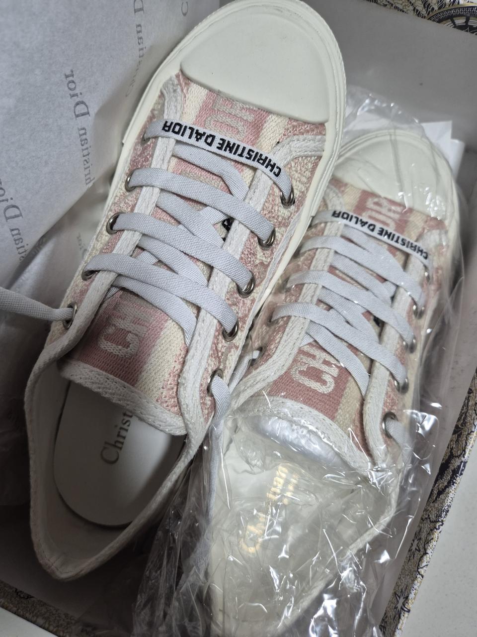 디올 단화 235 (새상품)