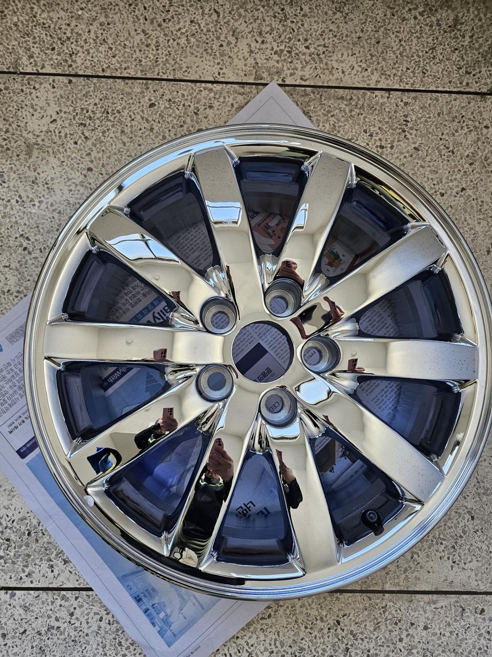 구형 에쿠스/순정17인치/10발 크롬휠/중고 1개/개인/팝니다.
